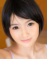 羽田真里(向井藍)